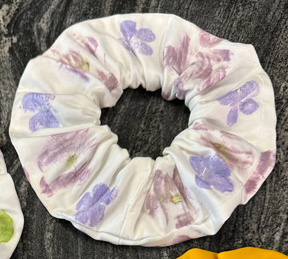 Flower Garden Scrunchie